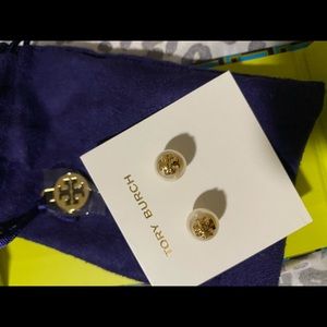 Tory Burch CRYSTAL-PEARL STUD EARRING